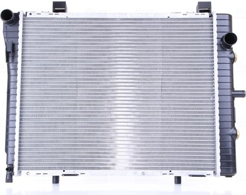  radiatorius, variklio aušinimas