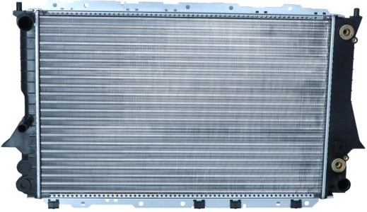  radiatorius, variklio aušinimas