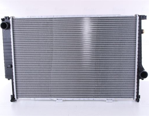  radiatorius, variklio aušinimas